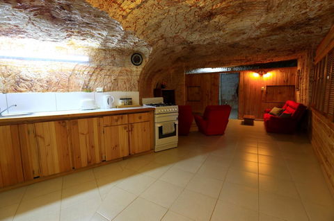 Venushill B+B - Accommodation Main Beach 2