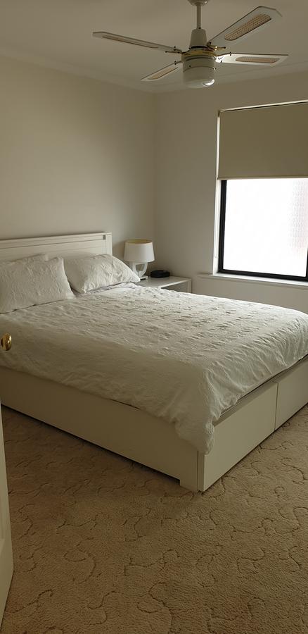 South Shores - Accommodation Main Beach 6