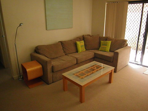 Marco Polo Apartments - Accommodation Main Beach 3