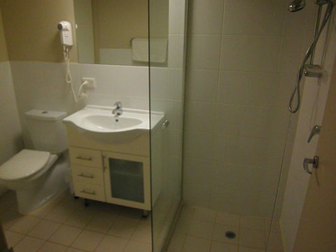 Marco Polo Apartments - Accommodation Main Beach 7