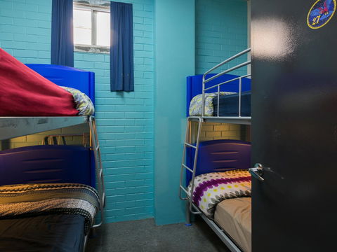 Blue Galah International Backpackers Hostel - Accommodation Main Beach 31