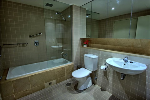 Pier 216 - Accommodation Main Beach 10