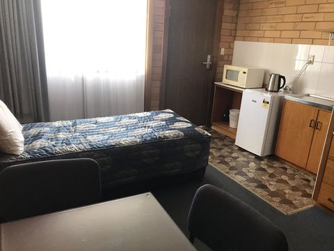 Frewville Motor Inn - Accommodation Main Beach 10