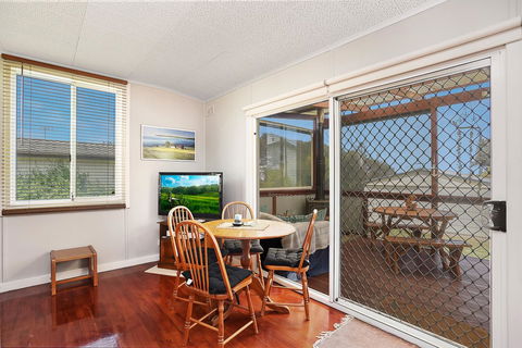Milly\'s Middleton - Pet-friendly - Accommodation Main Beach 9