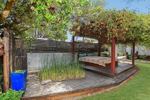 Milly\'s Middleton - Pet-friendly - Accommodation Main Beach 19