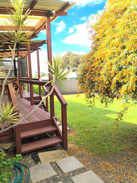 Milly\'s Middleton - Pet-friendly - Accommodation Main Beach 2