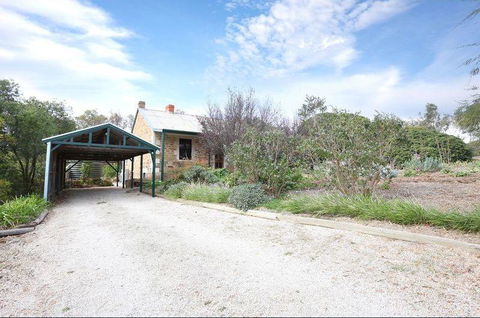 D2 At Watervale - Accommodation Main Beach 5
