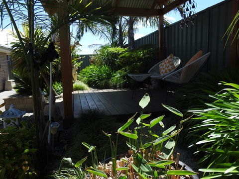 Sanctuary In The Valley - Accommodation Main Beach 26