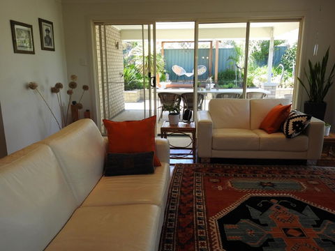 Sanctuary In The Valley - Accommodation Main Beach 18