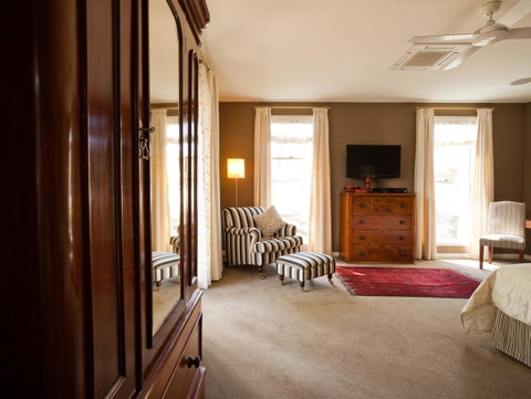 Thorn Park By The Vines - Accommodation Main Beach 4