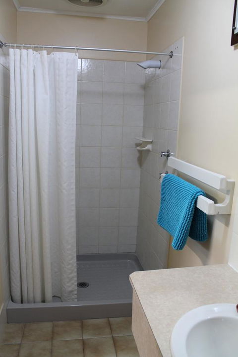 Millicent Hillview Caravan Park - Accommodation Main Beach 34