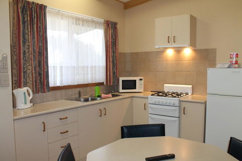 Millicent Hillview Caravan Park - Accommodation Main Beach 38
