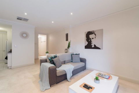 One Bedroom In Adelaideâ€™s East End FREE WIFI*Netflix*Parking - Accommodation Main Beach 19