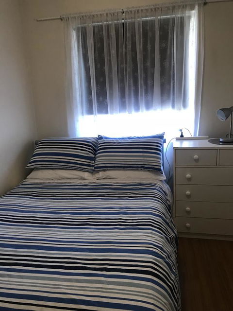 Townhouse Semaphore Park Beach - Accommodation Main Beach 4