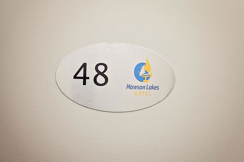 Mawson Lakes Hotel - Accommodation Main Beach 35