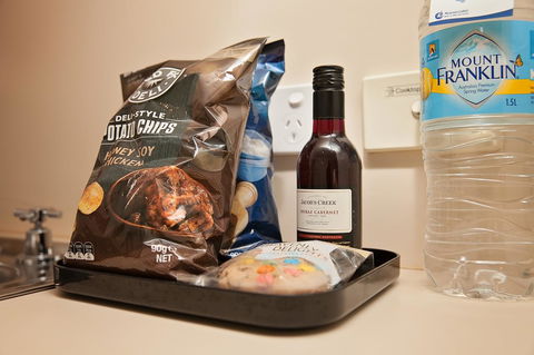 Mawson Lakes Hotel - Accommodation Main Beach 43