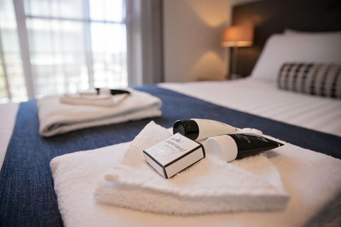 Mawson Lakes Hotel - Accommodation Main Beach 5