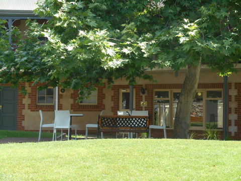 St Francis Winery - Accommodation Main Beach 18