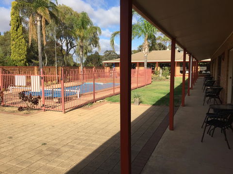 Kadina Gateway Motor Inn - Accommodation Main Beach 4