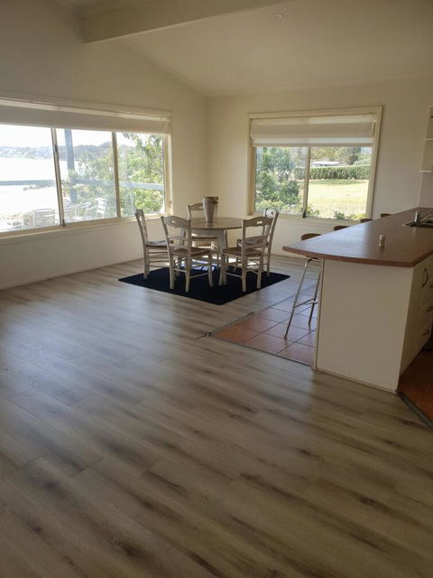 Emu Bay Lodge - Accommodation Main Beach 14