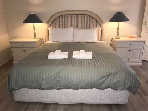 Emu Bay Lodge - Accommodation Main Beach 10