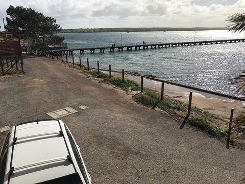 Beachside & Jetty View Apartment 6 - Captain\'s Apt - Accommodation Main Beach 14