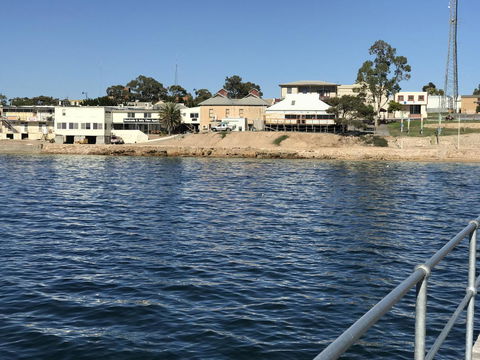 Beachside & Jetty View Apartment 6 - Captain\'s Apt - Accommodation Main Beach 39
