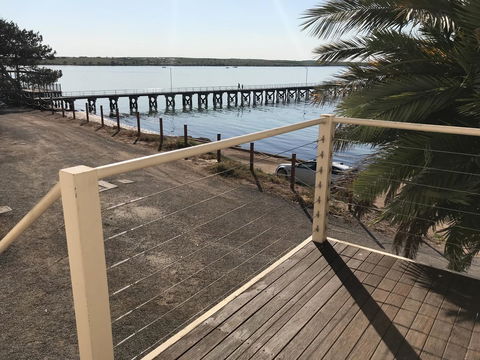 Beachside & Jetty View Apartment 6 - Captain\'s Apt - Accommodation Main Beach 13