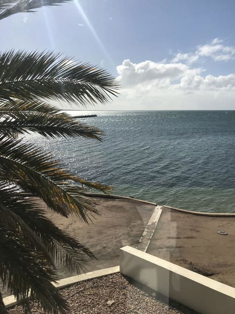Beachside & Jetty View Apartment 6 - Captain\'s Apt - Accommodation Main Beach 18