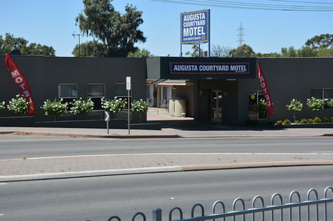 Augusta Courtyard Motel - Accommodation Main Beach 12