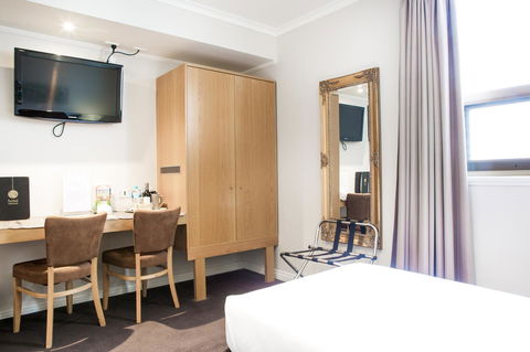 Hotel Richmond On Rundle Mall - Accommodation Main Beach 13