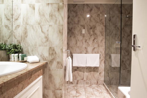 Hotel Richmond On Rundle Mall - Accommodation Main Beach 31