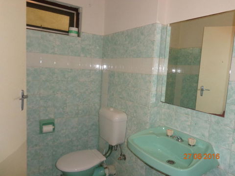 Adelaide Backpackers And Travellers Inn - Accommodation Main Beach 39