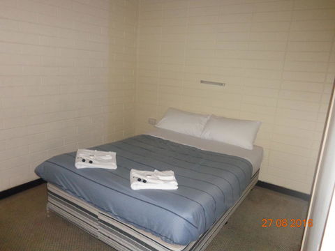 Adelaide Backpackers And Travellers Inn - Accommodation Main Beach 42