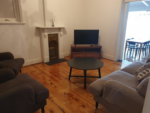 Hammond Apartments - Accommodation Main Beach 3