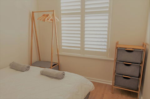 Henley Beach South, Amazing Views, Huge Private Balcony! - Accommodation Main Beach 13