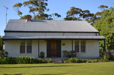 20 Hill Avenue Bed & Breakfast - Accommodation Main Beach 0