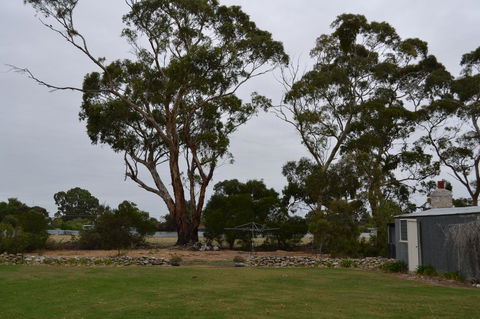 20 Hill Avenue Bed & Breakfast - Accommodation Main Beach 33