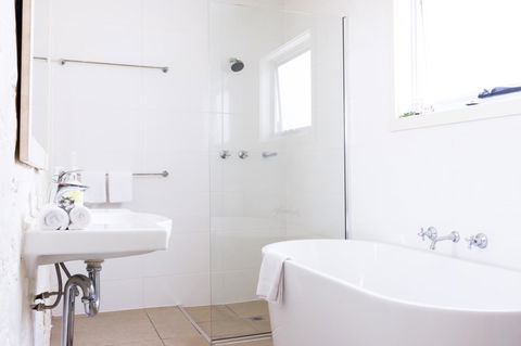 20 Hill Avenue Bed & Breakfast - Accommodation Main Beach 23