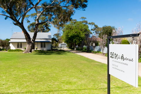 20 Hill Avenue Bed & Breakfast - Accommodation Main Beach 2