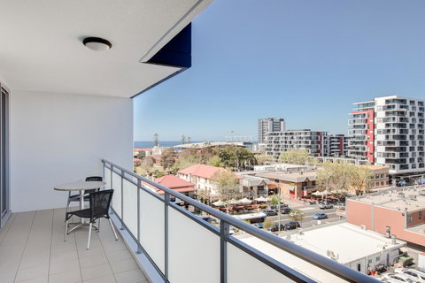Adina Apartment Hotel Wollongong - Accommodation Main Beach 12