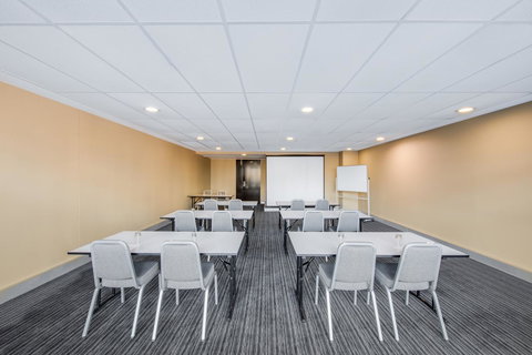 Adina Apartment Hotel Wollongong - Accommodation Main Beach 35