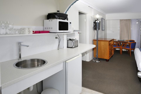 Aston Motel Yamba - Accommodation Main Beach 36