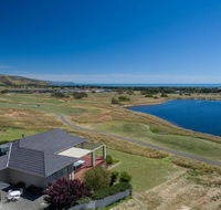 Golfers Paradise 18th Tee - 52 Huntingdale Drive - Accommodation Main Beach