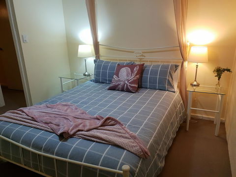 Donnybrook Cottages - Hutt River - Accommodation Main Beach 1