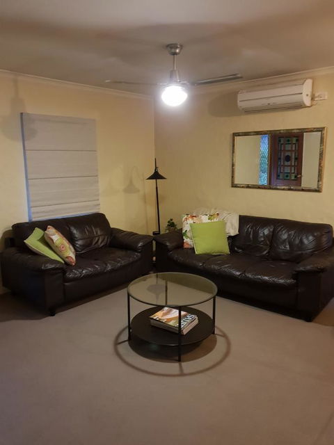 Donnybrook Cottages - Hutt River - Accommodation Main Beach 4