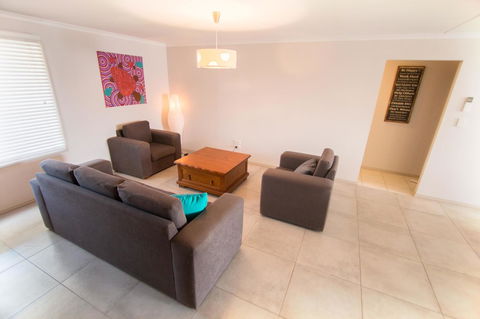 Waterfront On Jefferson, At Wellington Marina, SA - Accommodation Main Beach 5