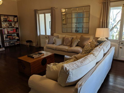 Belmore Cottage - Accommodation Main Beach 22