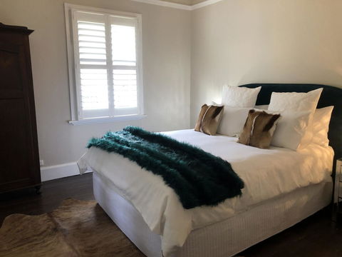 Belmore Cottage - Accommodation Main Beach 5