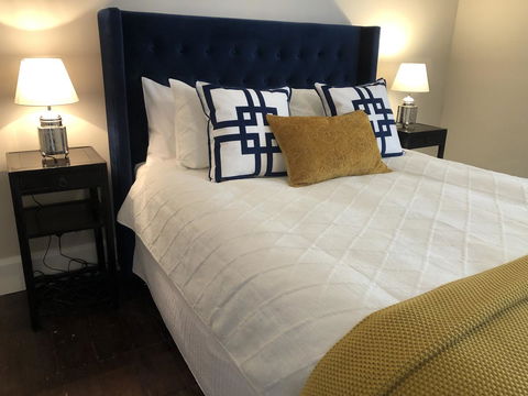 Belmore Cottage - Accommodation Main Beach 4